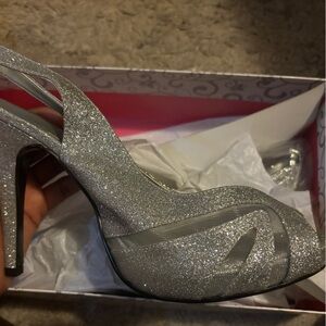 Silver Heel